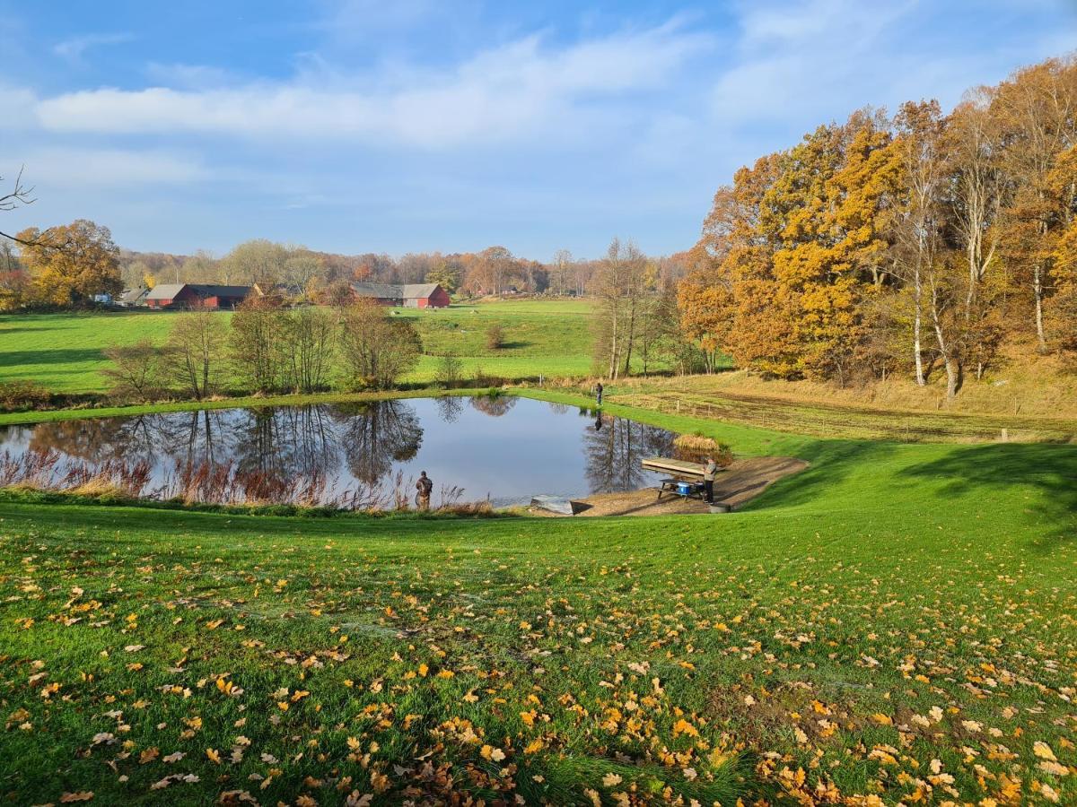 Byskolansvandrarhem Bronnestad Exterior foto